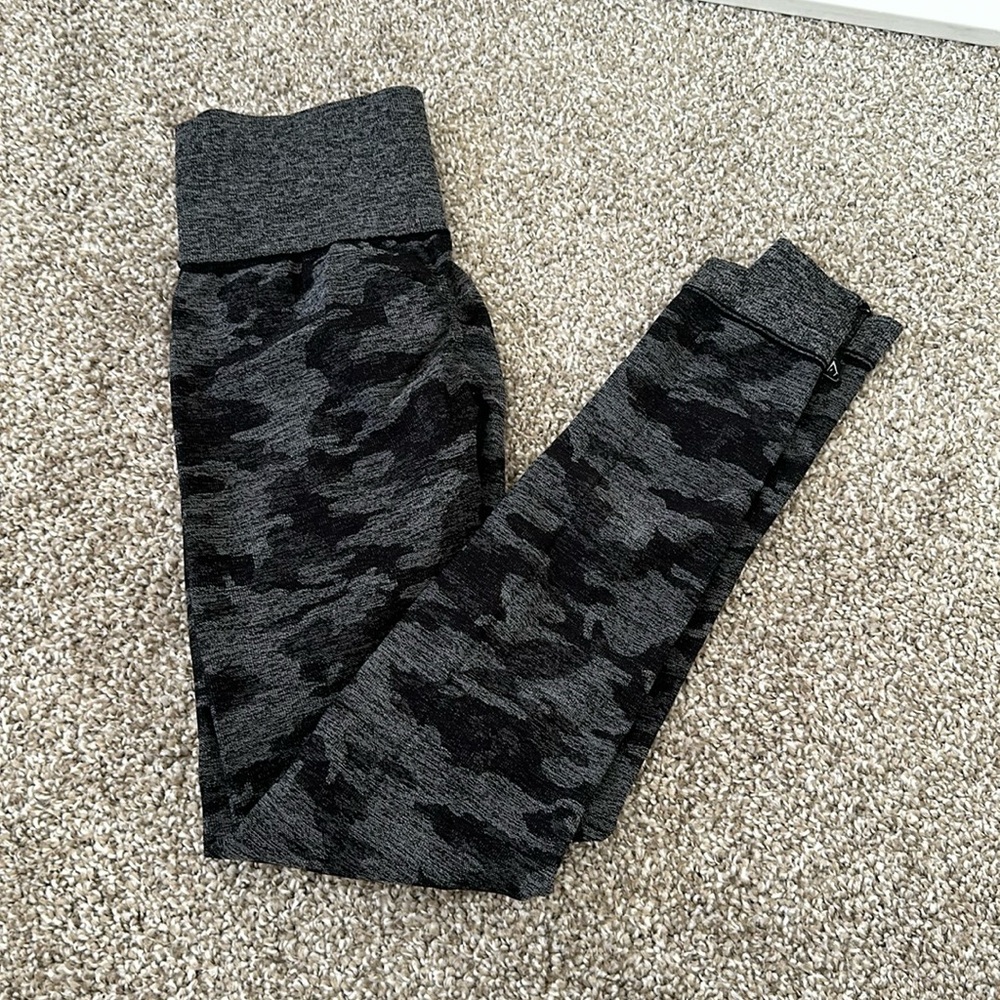 Gymshark camo leggings